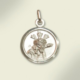 Medalla en plata con el rostro de Jesús del Gran Poder. 17 mm. Medalla en plata con el rostro de Jesús del Gran Poder. 17 mm.